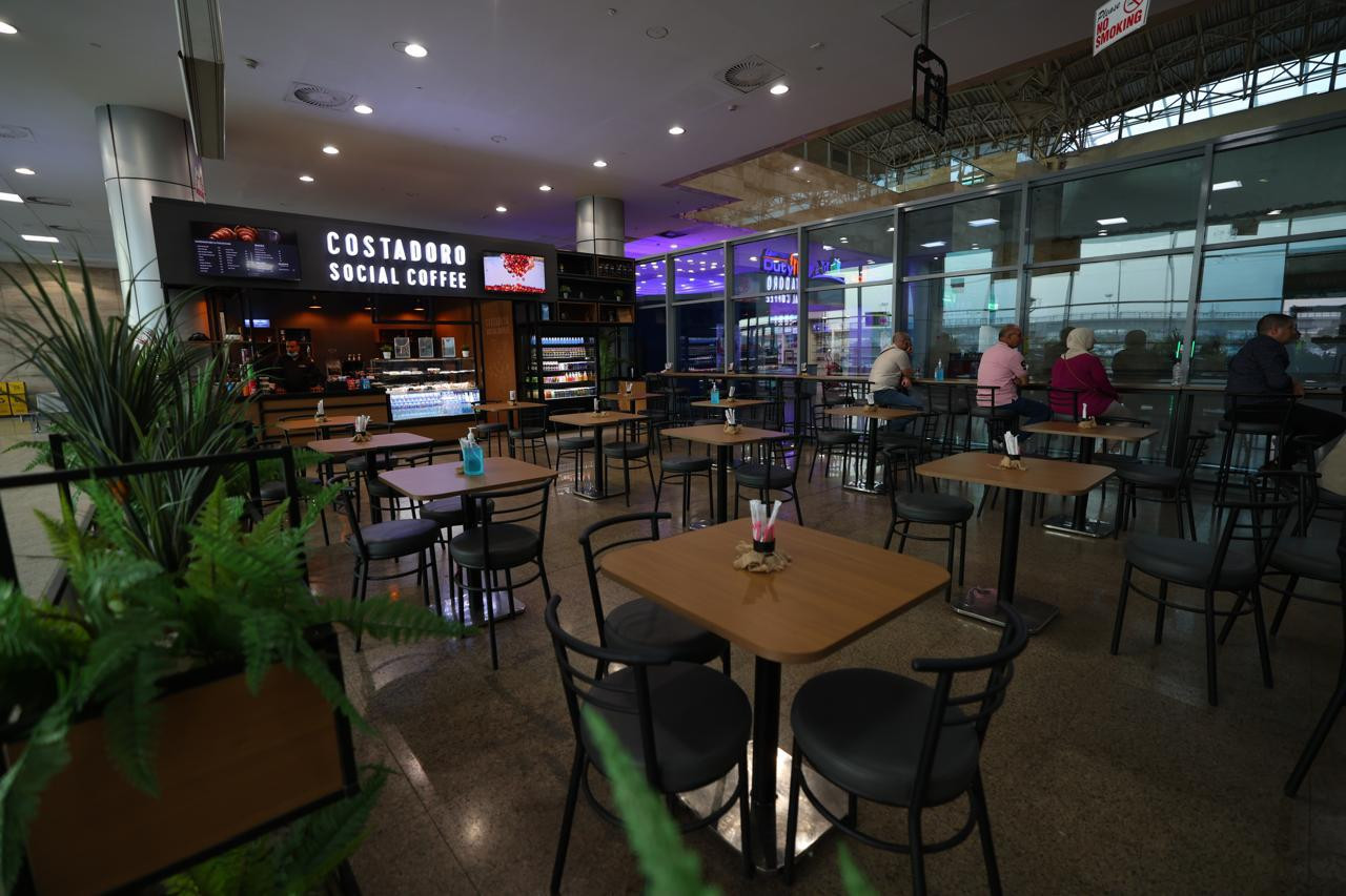 مطار القاهرة الدولى