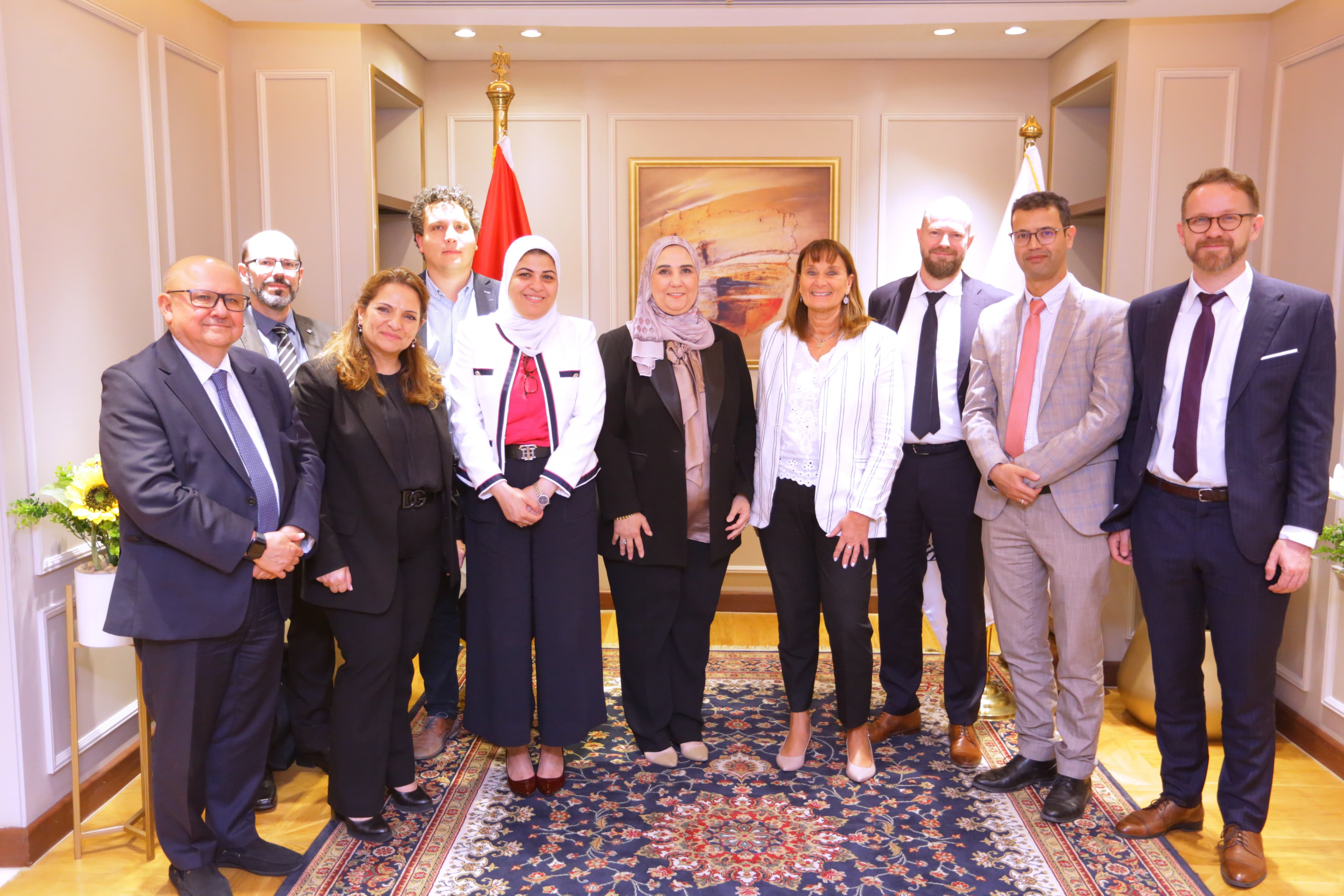 وزراء التضامن والصحة والعمل