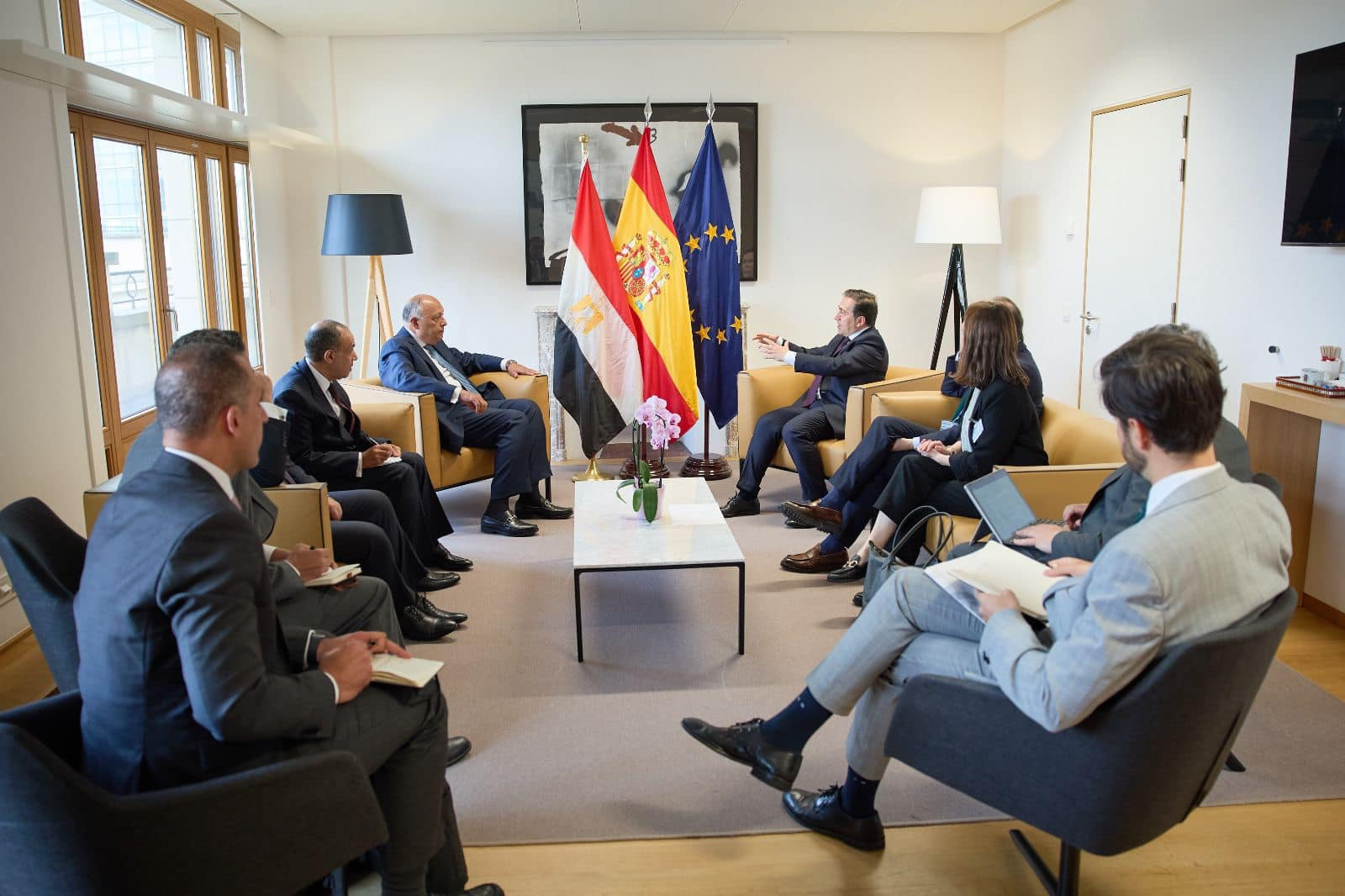 شكري ونظيره الإسباني