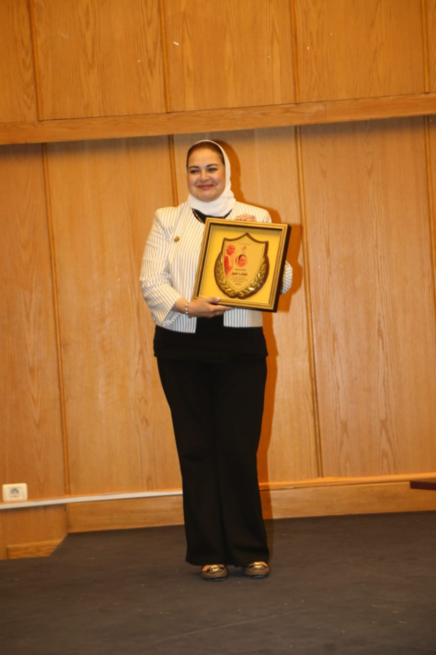 أكاديمية الفنون