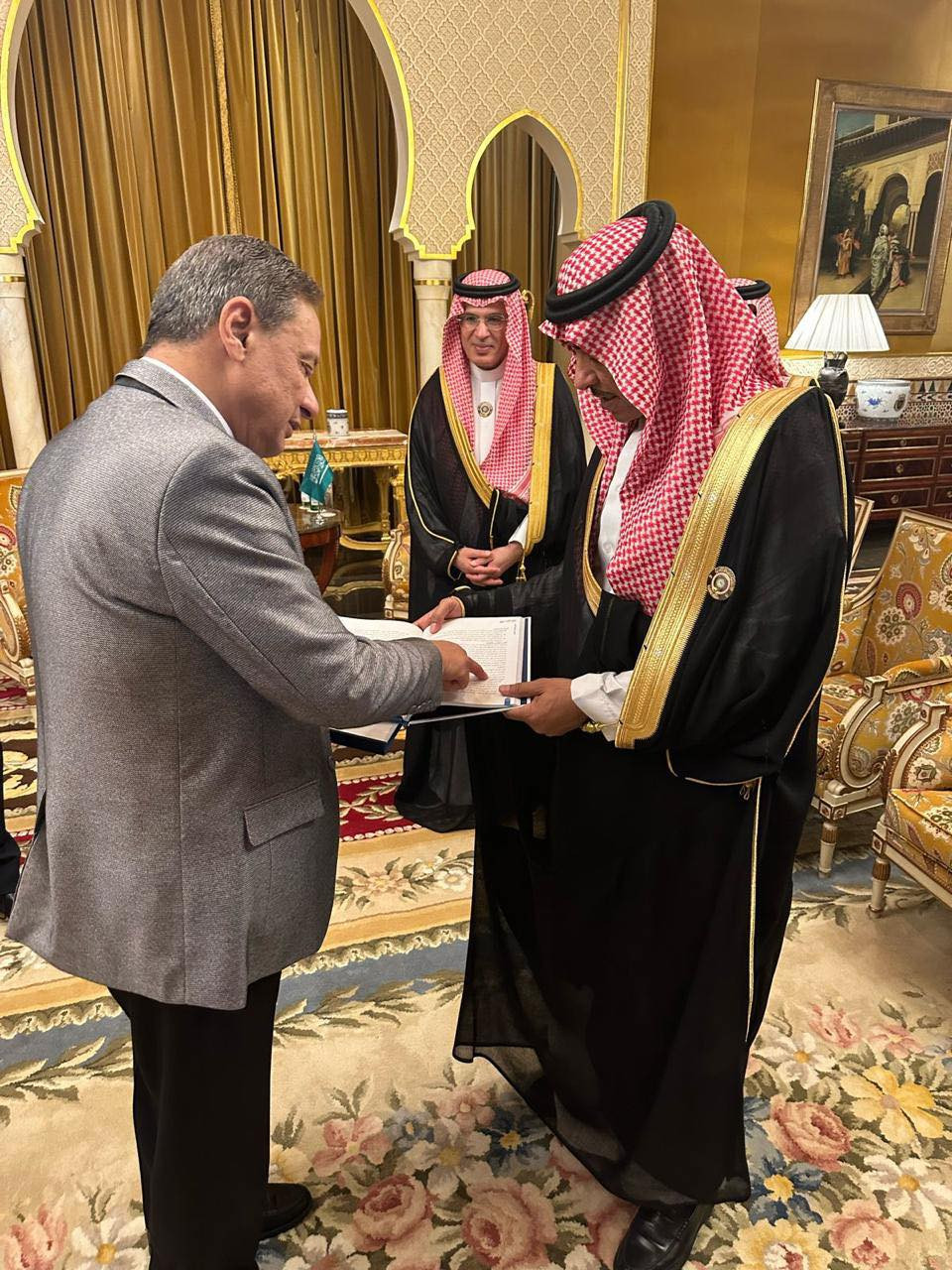 الاعلى للاعلام