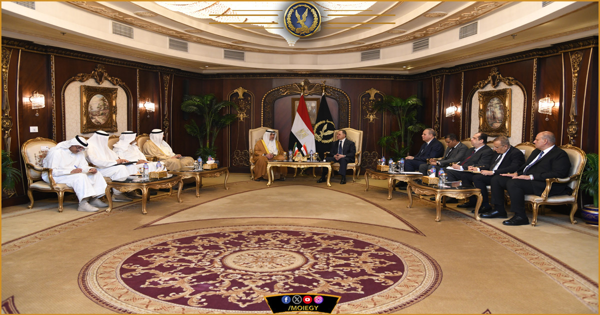 وزير الداخلية ونظيره الكويتي