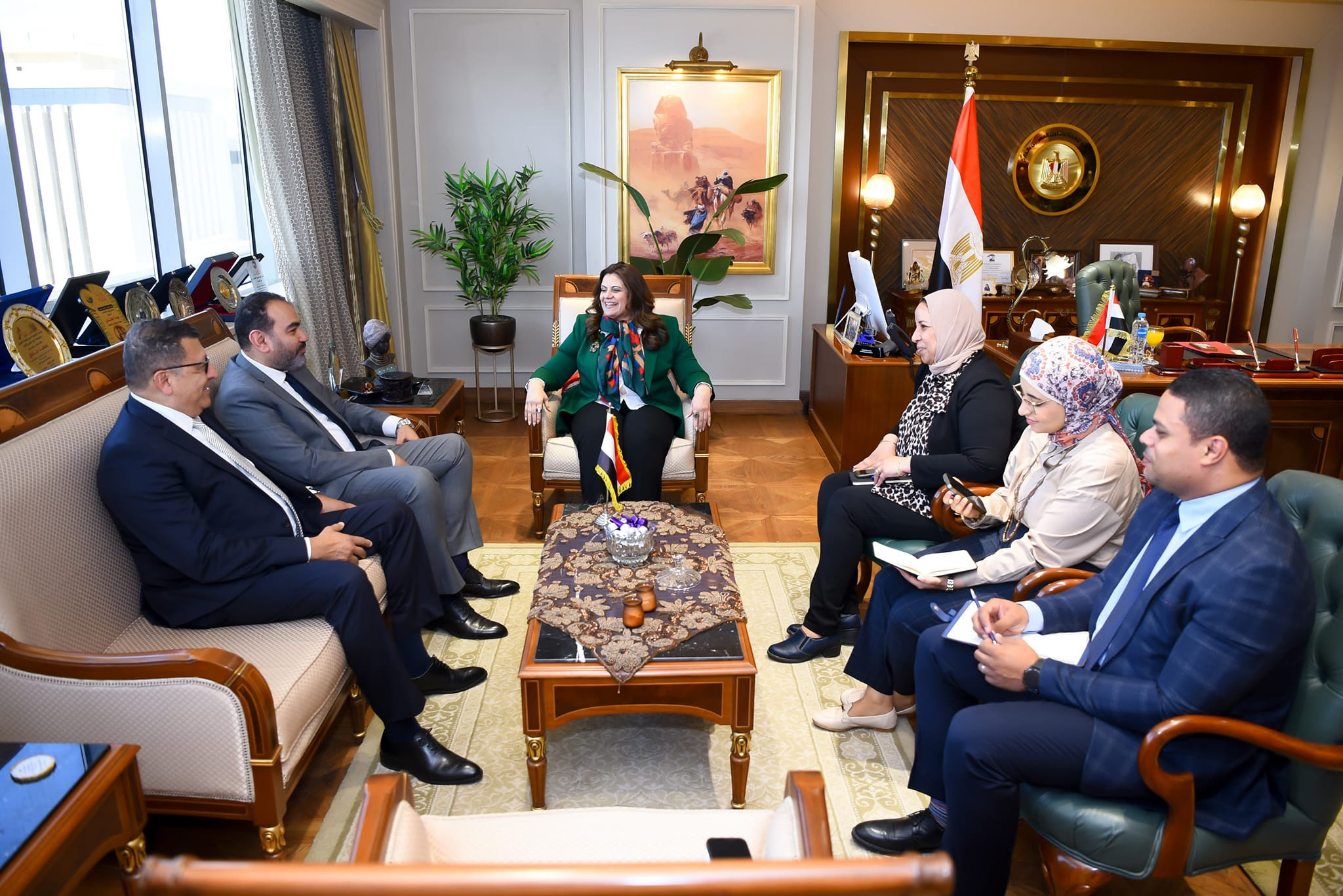 وزيرة الهجرة