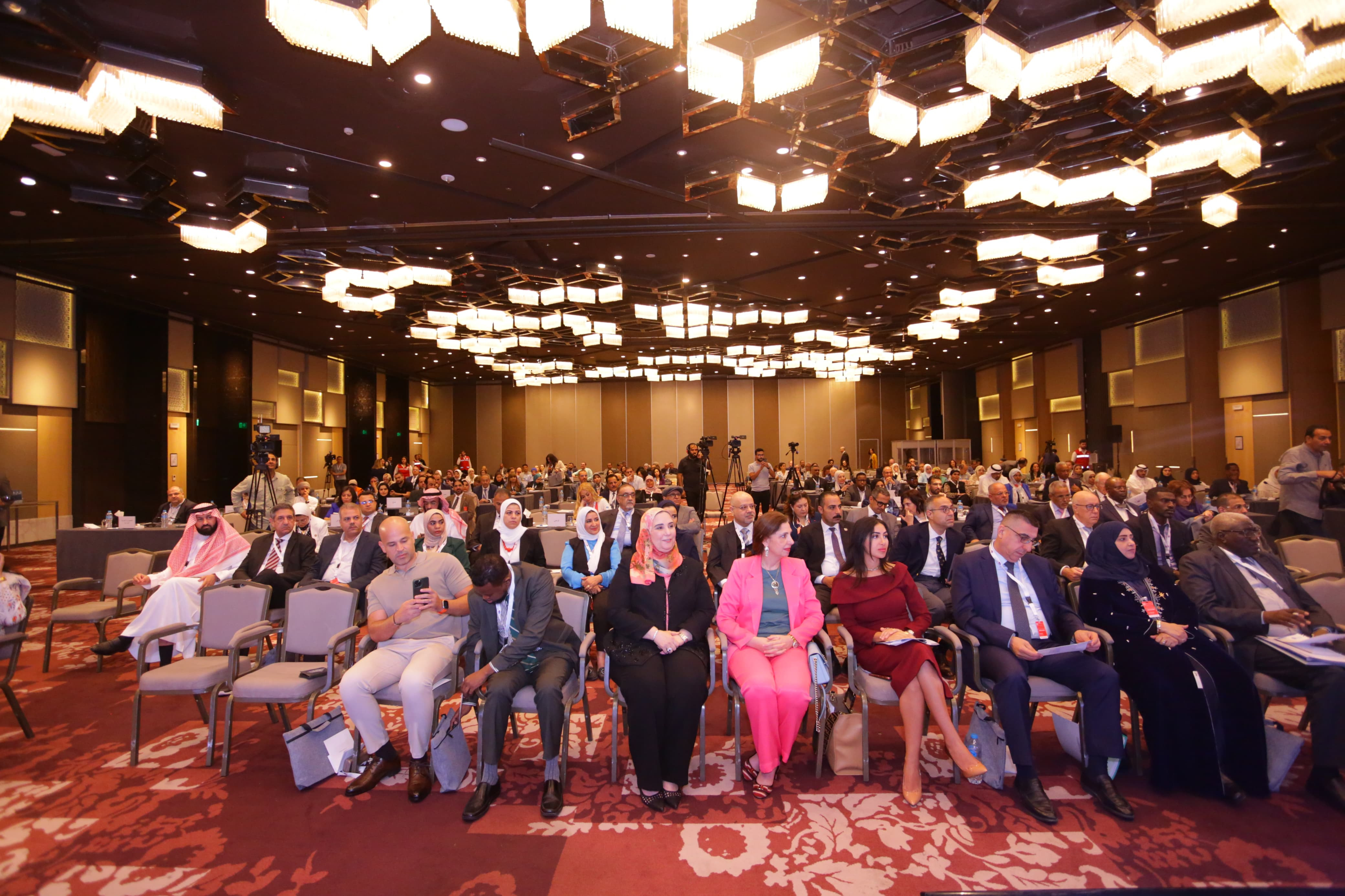 نيفين القباج