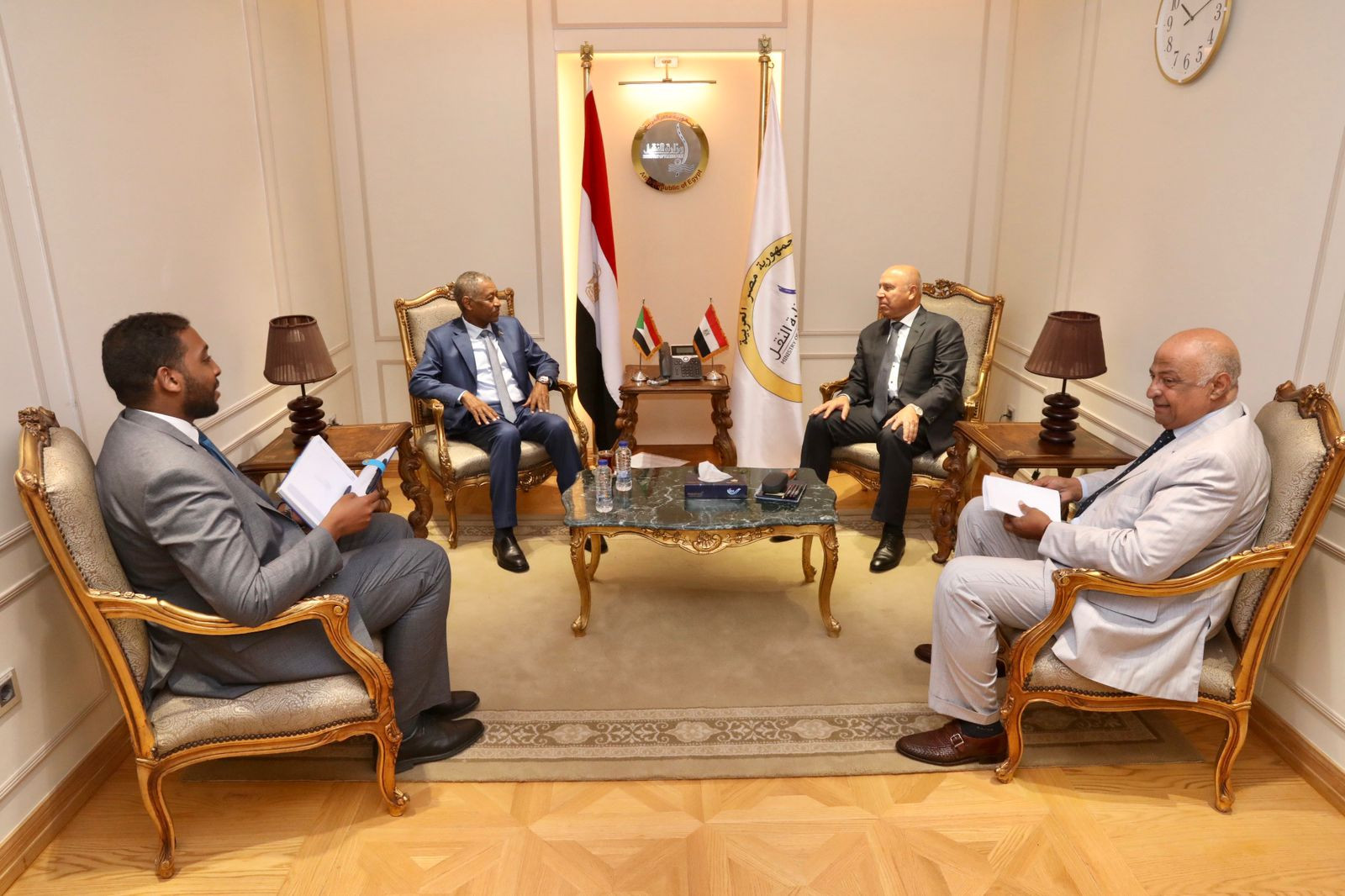 وزير النقل ونظيره السوداني
