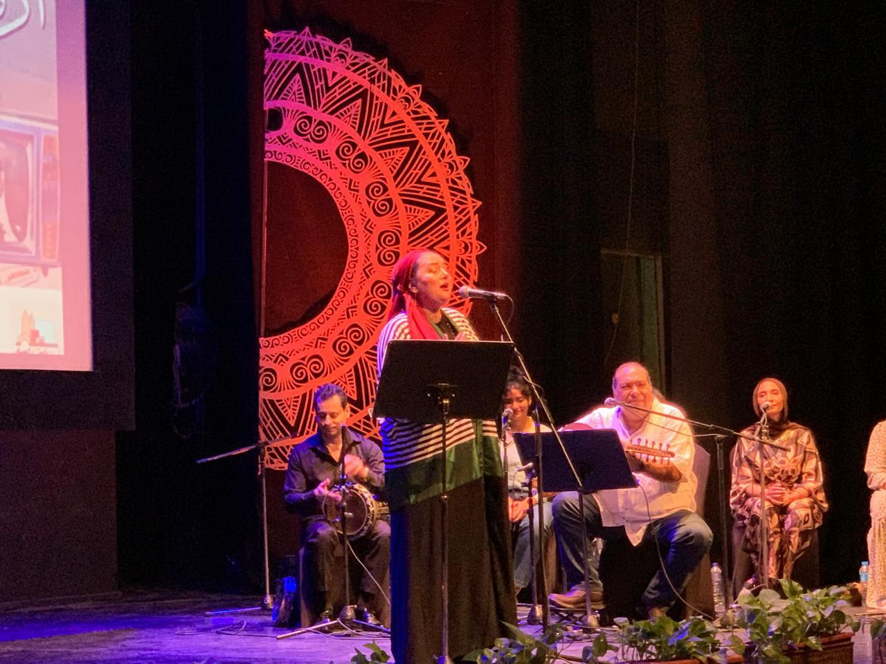 القاهرة عنواني