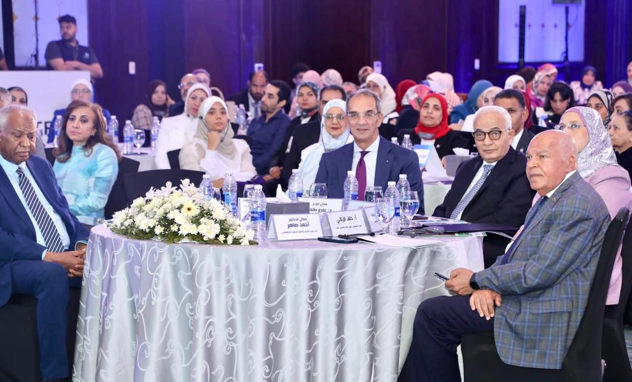 المسابقة الوطنية معلم مبتكر