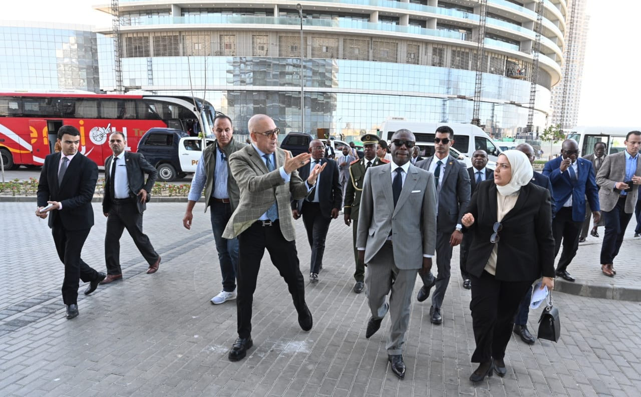 وزير الاسكان ونائب رئيس جمهورية غينيا الاستوائية