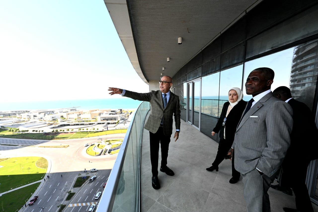 وزير الاسكان ونائب رئيس جمهورية غينيا الاستوائية