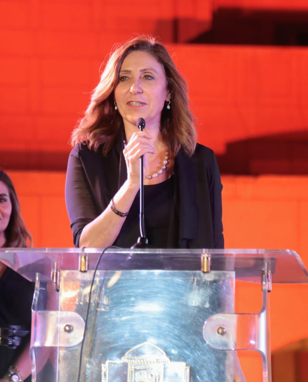 وزيرة الثقافة تفتتح المعرض العام