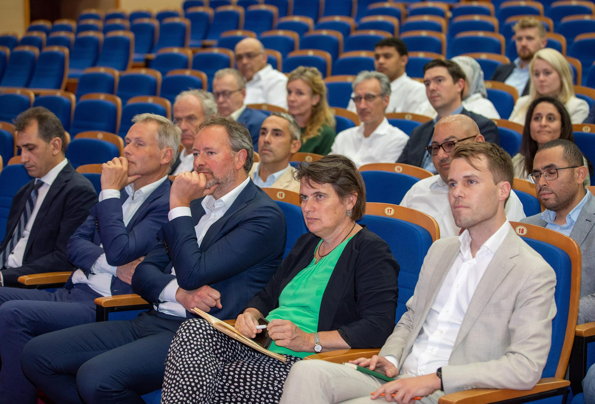 اقتصادية القناة