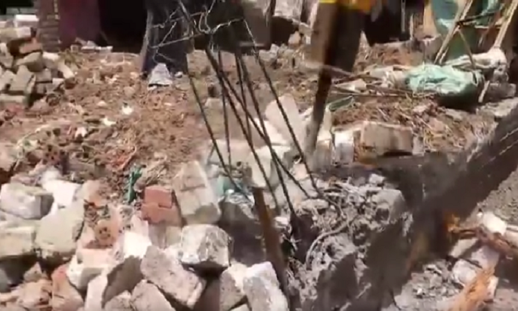 إزالة حالتين بناء مخالف