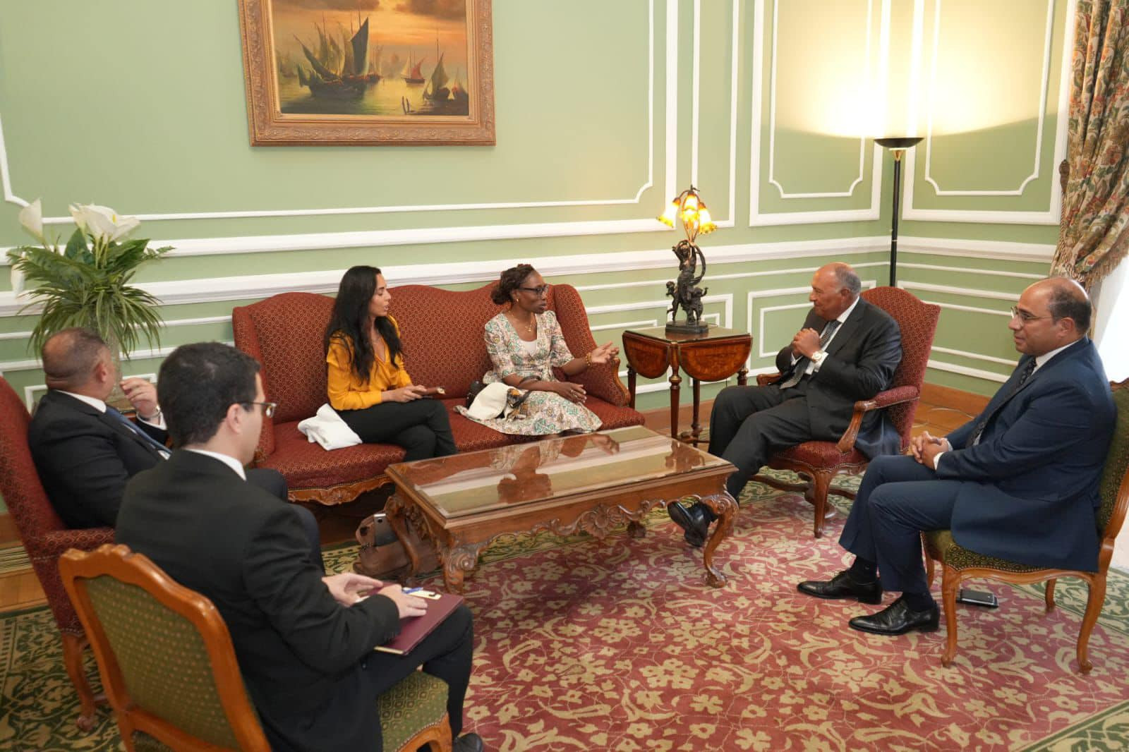 وزير الخارجية