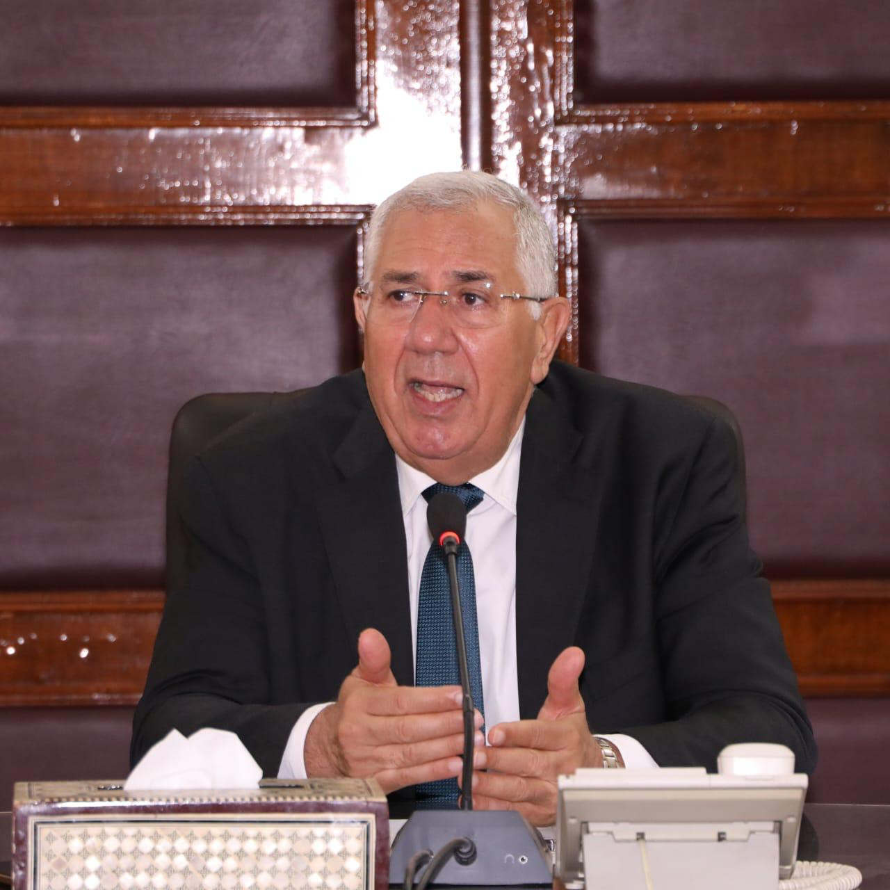 وزير الزراعة