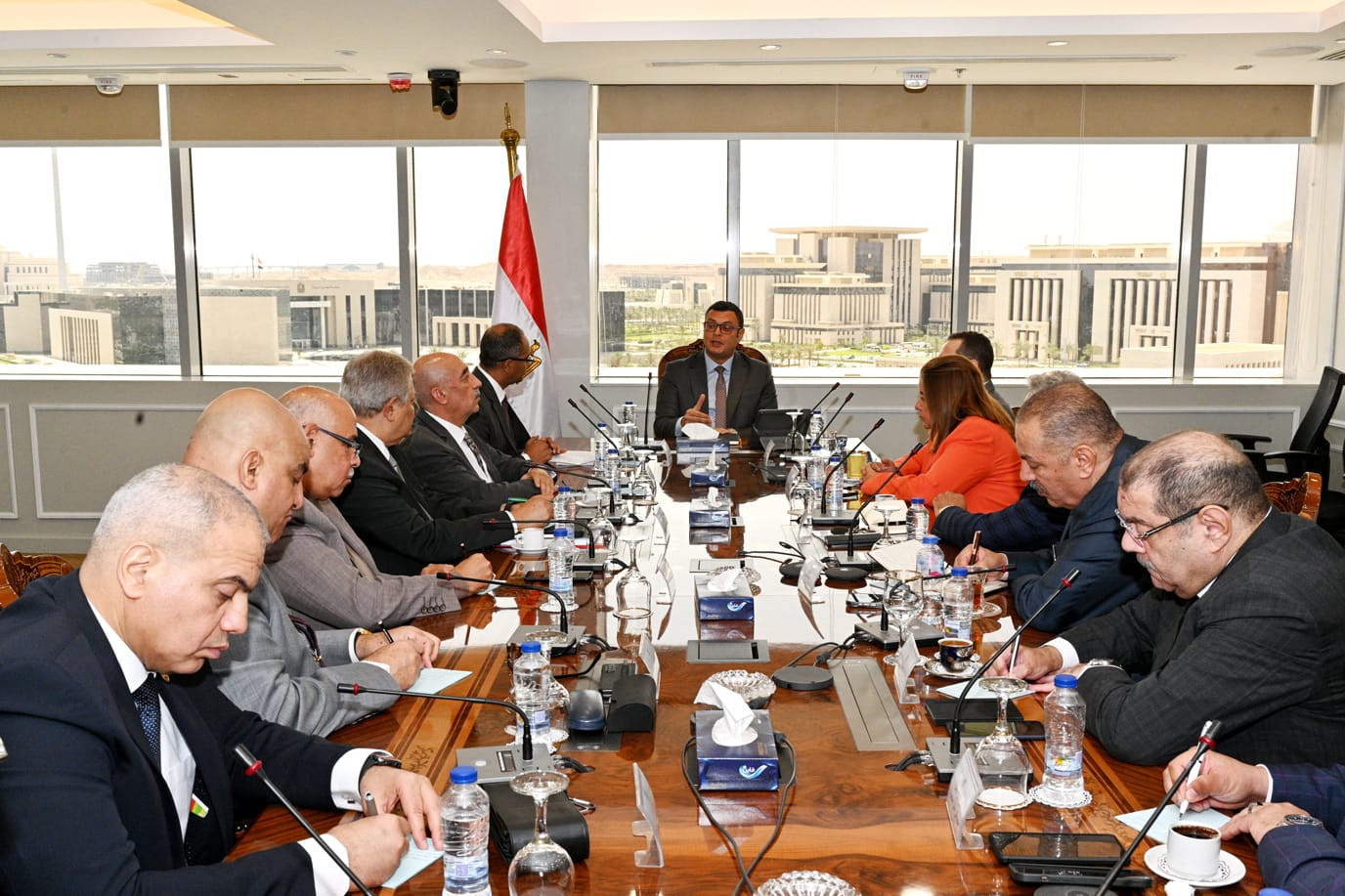 وزير الاسكان