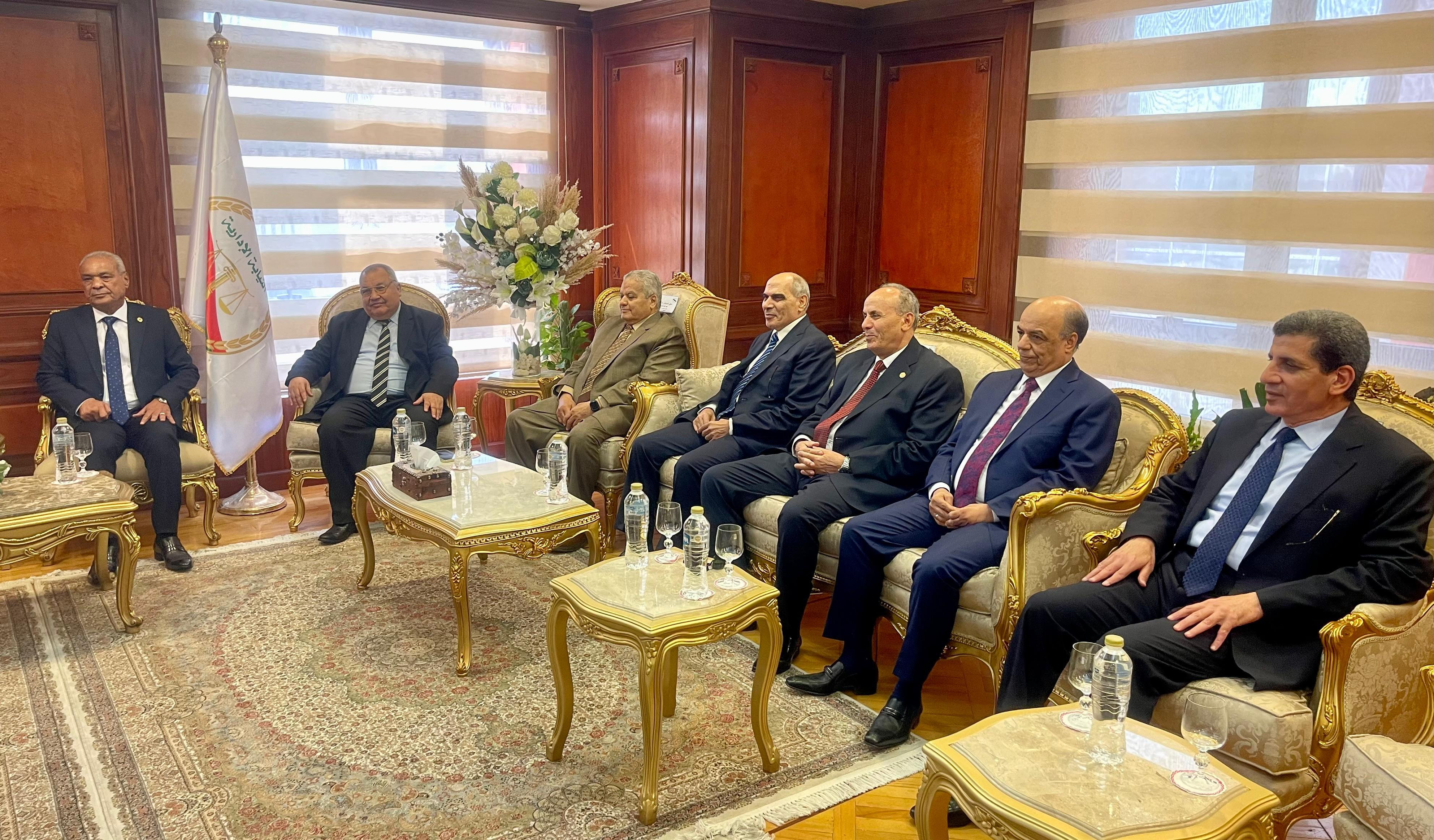 رئيس النيابة الإدارية ورئيس هيئة قضايا الدولة