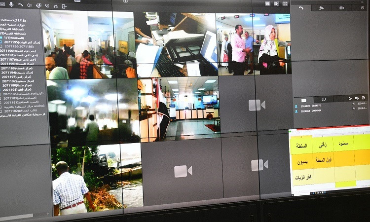 محافظ الغربية يتفقد مركز سيطرة الشبكة الوطنية للطوارئ والسلامة العامة