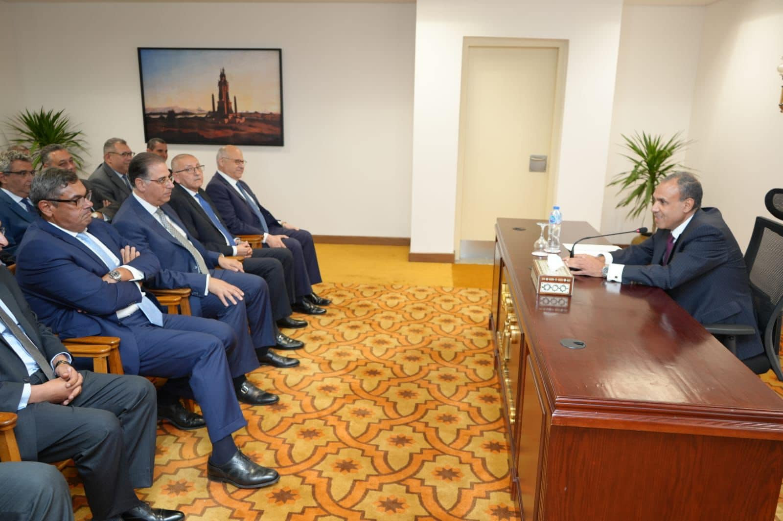 وزير الخارجية