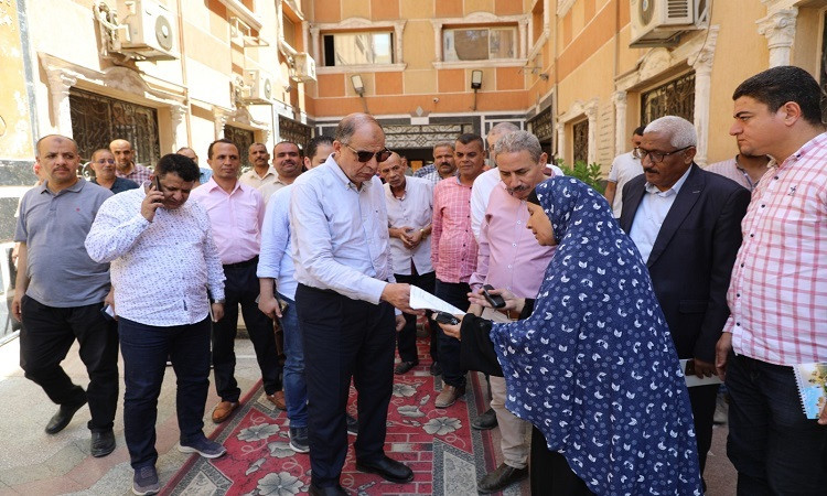 محافظ المنيا