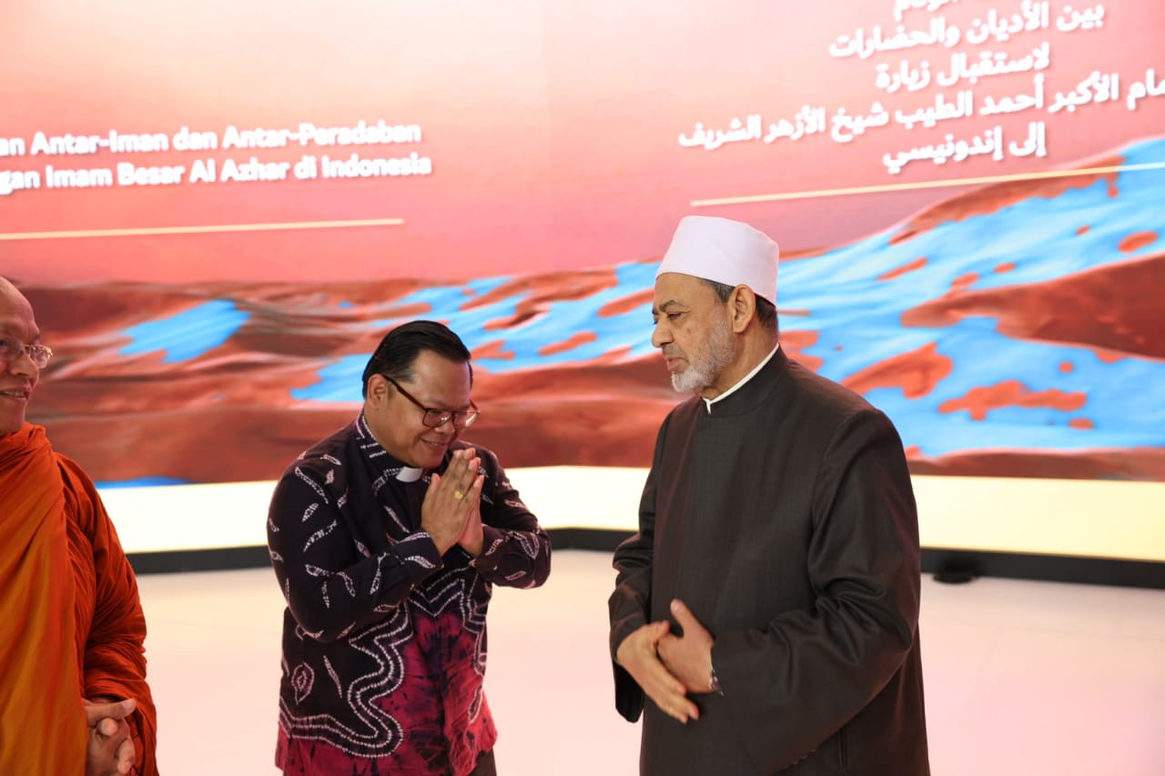 شيخ الازهر في اندونيسيا