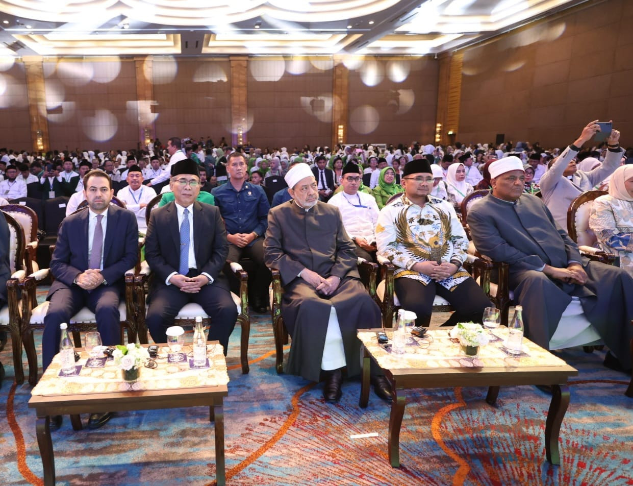 شيخ الازهر في اندونيسيا