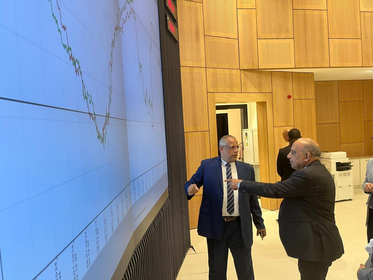 وزير الكهرباء