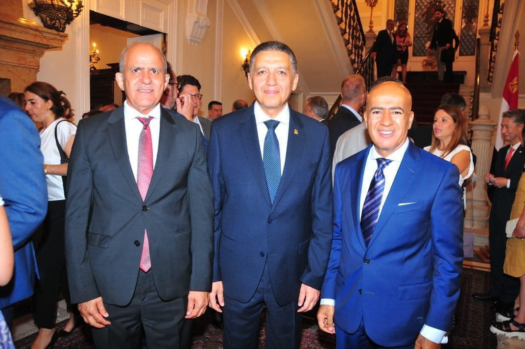 السفير عمر عامر