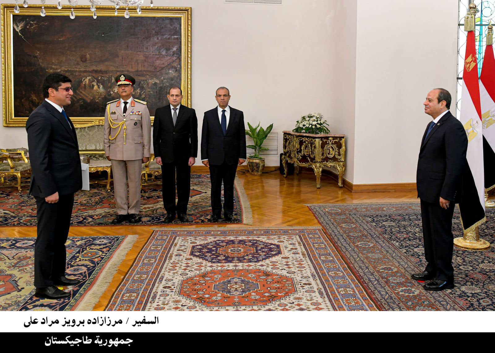 الرئيس السيسي يتسلم أوراق اعتماد 12 سفيرا