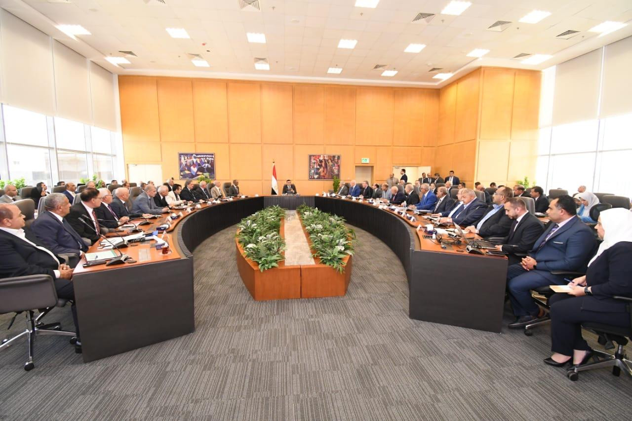 وزير الإسكان