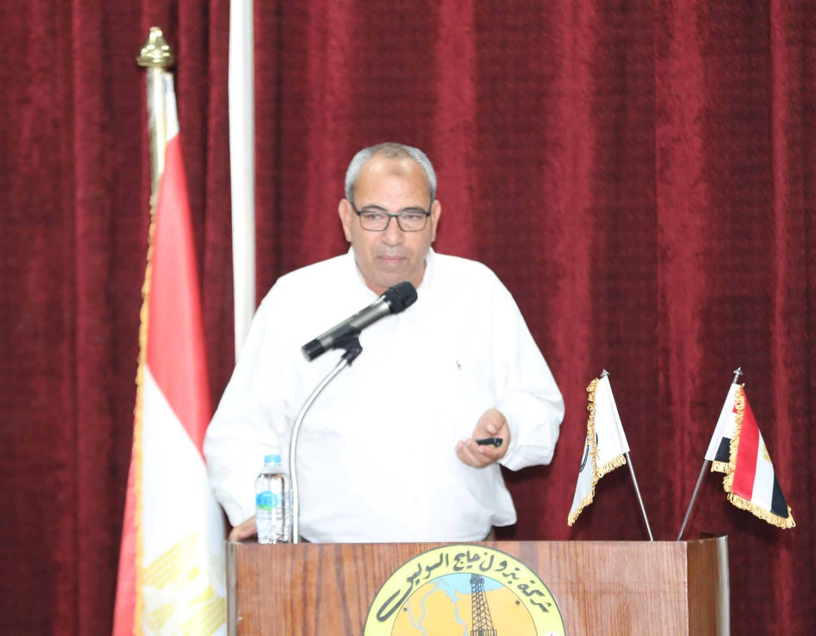 وزير البترول