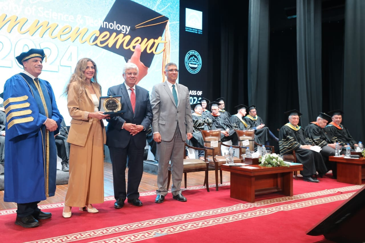 وزير اتعليم العالي