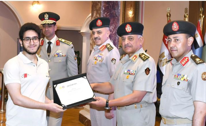 وزير الدفاع