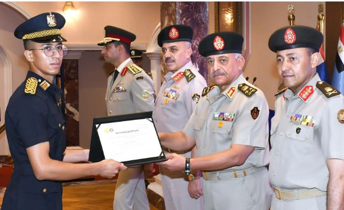 وزير الدفاع