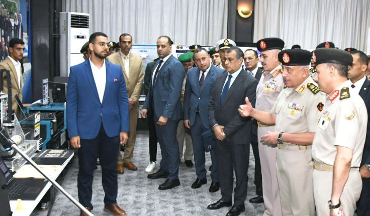 وزير الدفاع