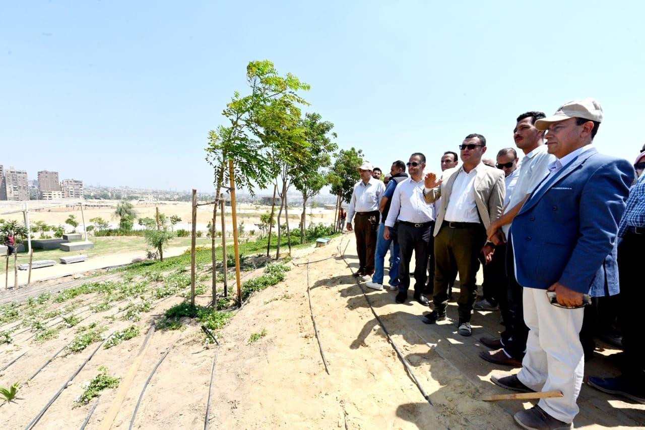 وزير الإسكان