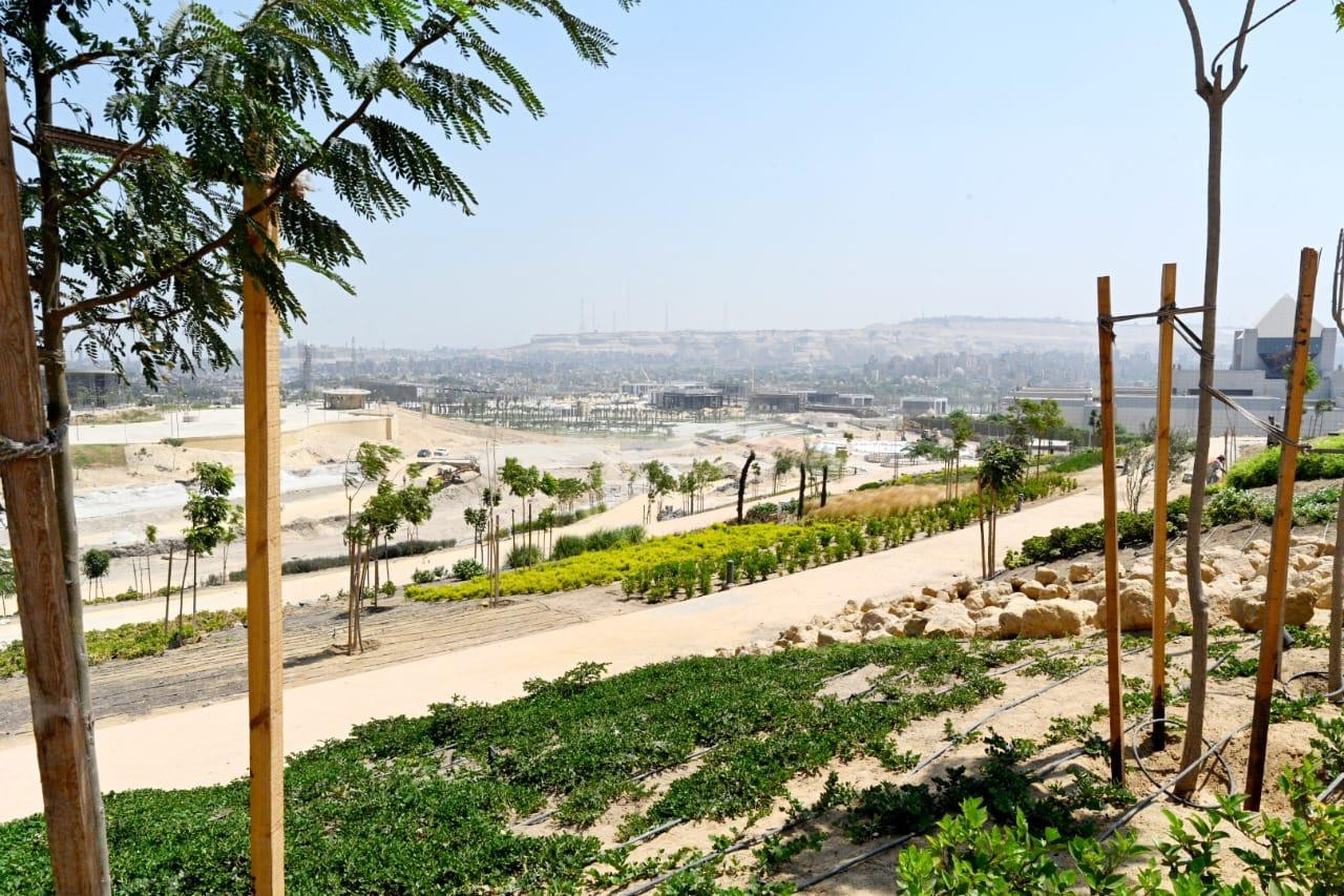 وزير الإسكان