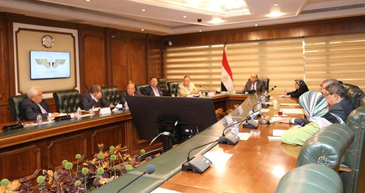 وزير الطيران