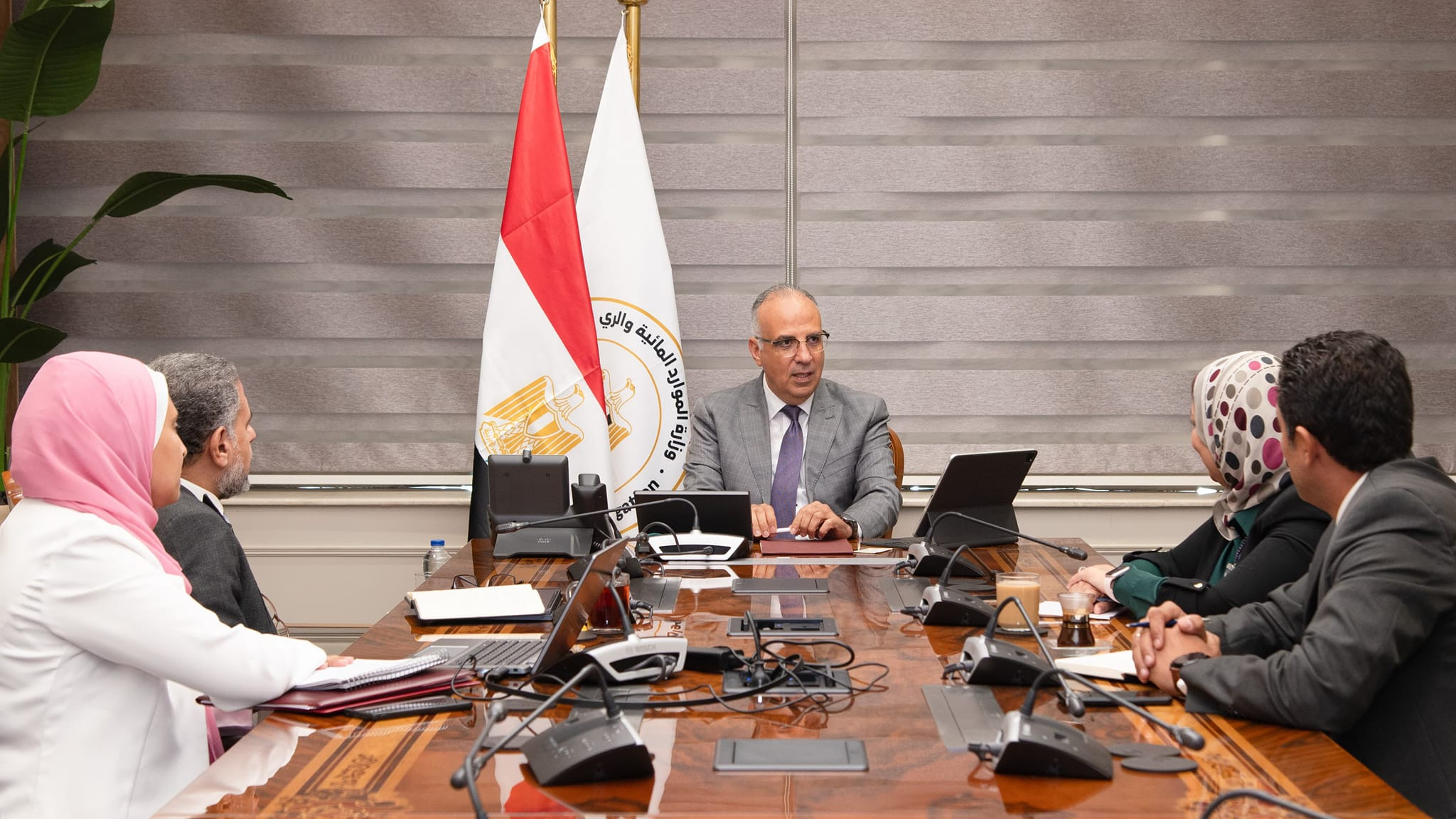 وزير الري يؤكد أهمية البحث العلمي في تقديم حلول للتعامل مع تحديات المياة