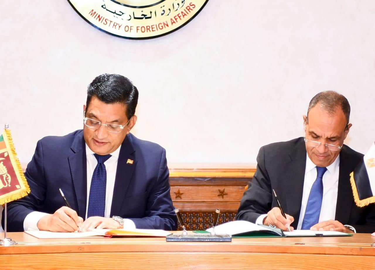 وزير الخارجية