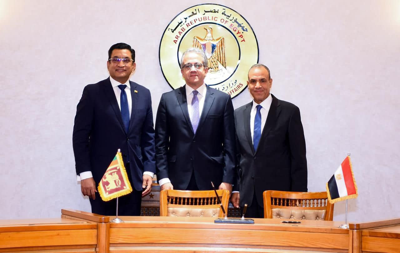 وزير الخارجية