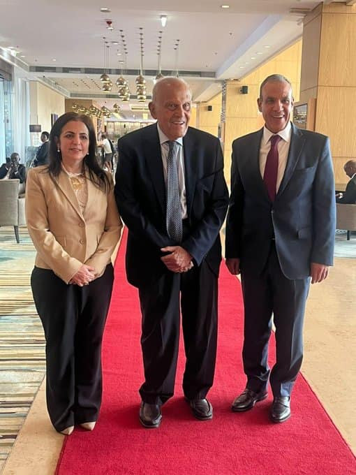 وزير الخارجية ومجدي يعقوب