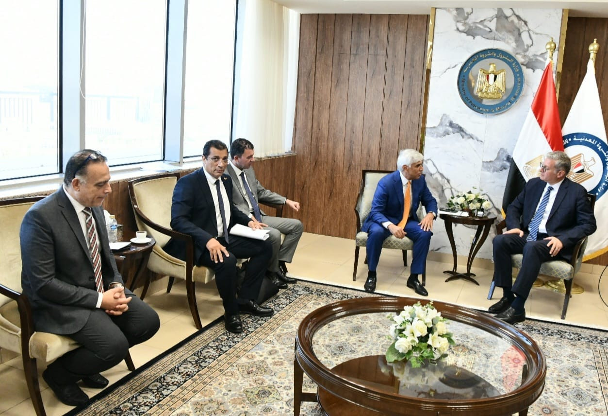 وزير البترول