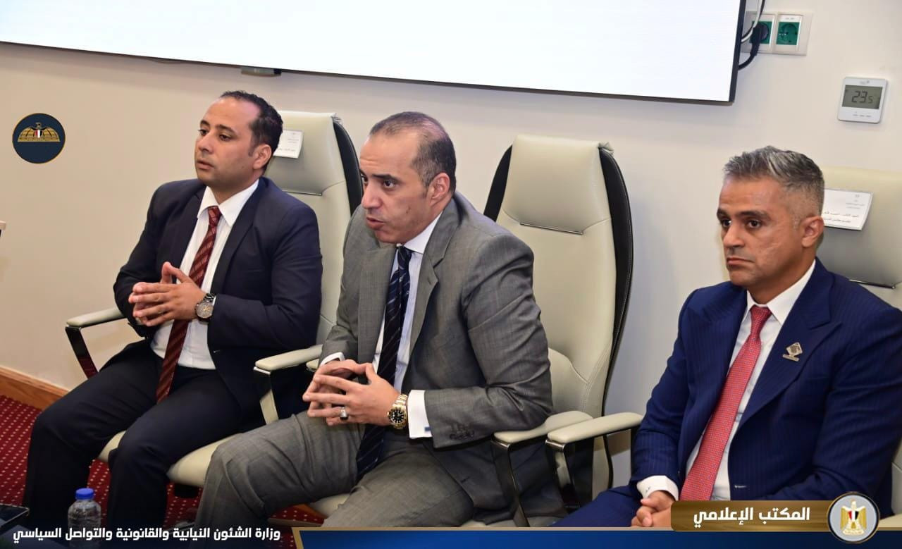 وزير الشؤون النيابية