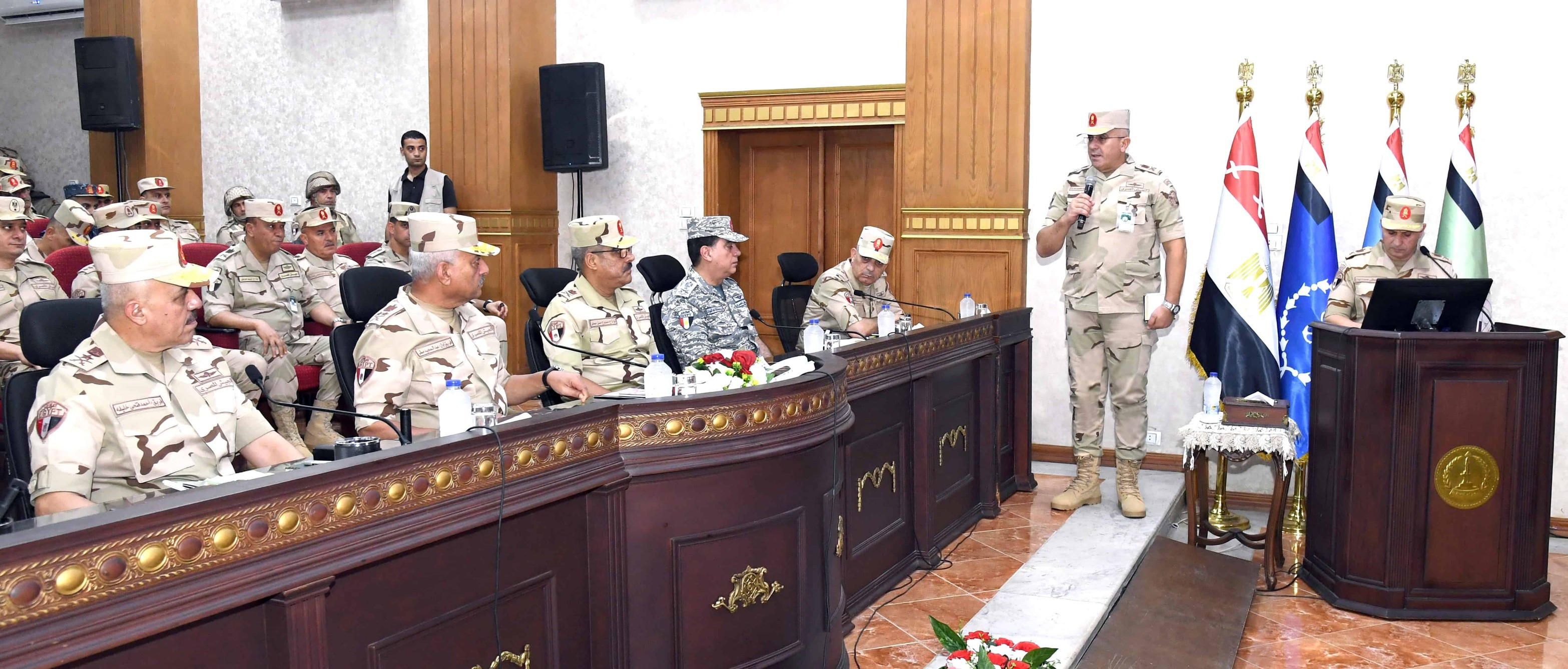 وزير الدفاع