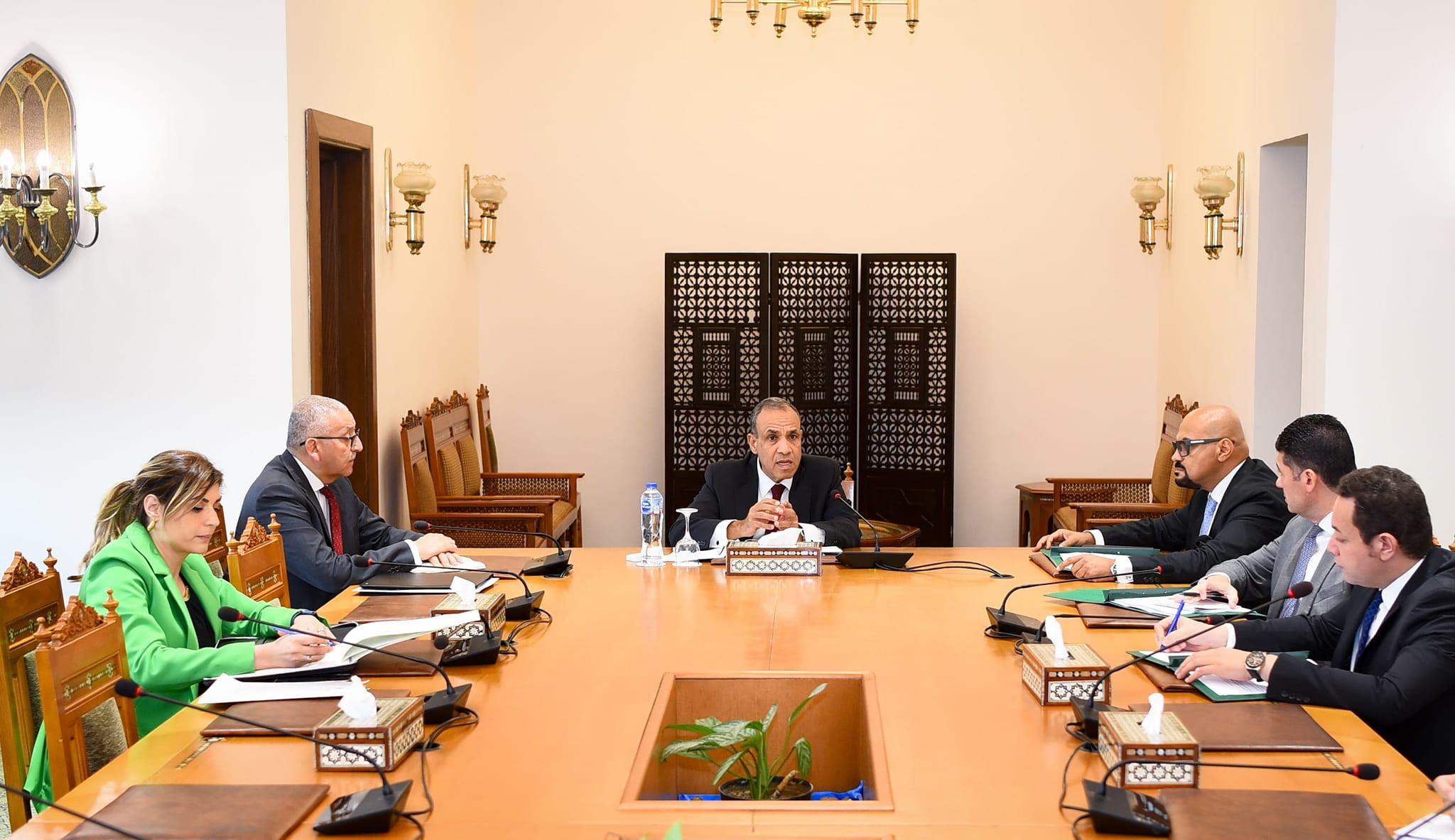 وزير الخارجية