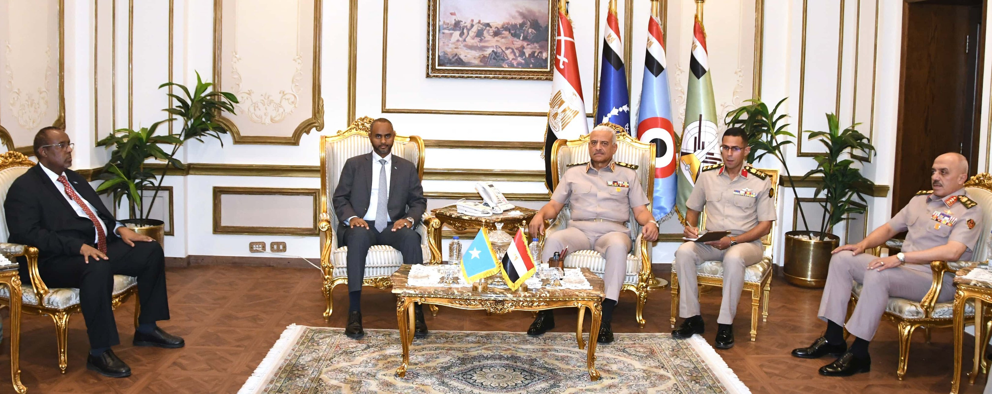 وزير الدفاع