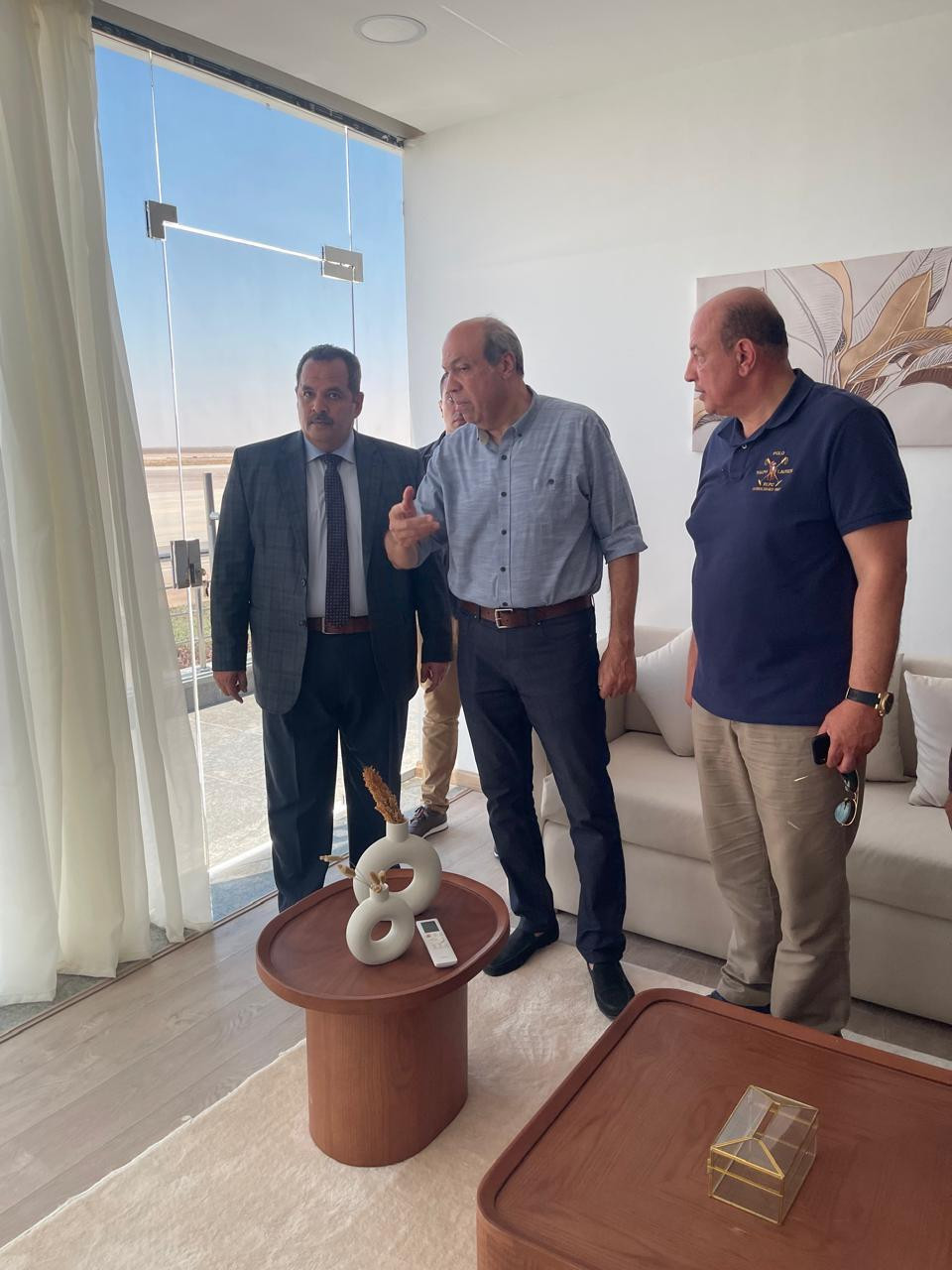 الدكتور سامح الحفني وزير الطيران المدني