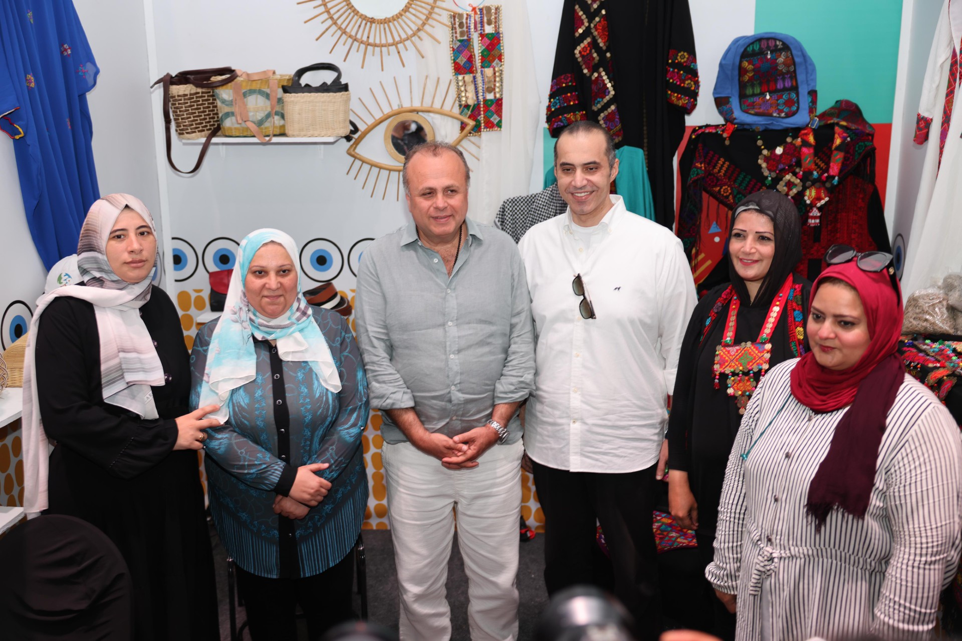 وزير الشؤون النيابية