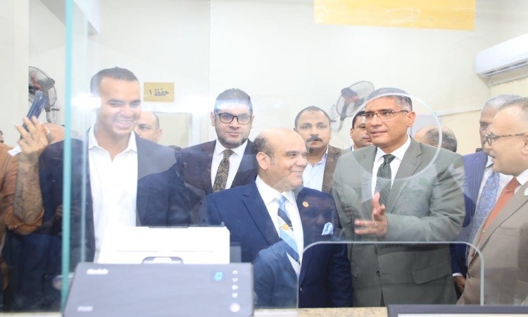 محافظ الجيزة يفتتح مكتب توثيق جديد في بولاق الدكرور