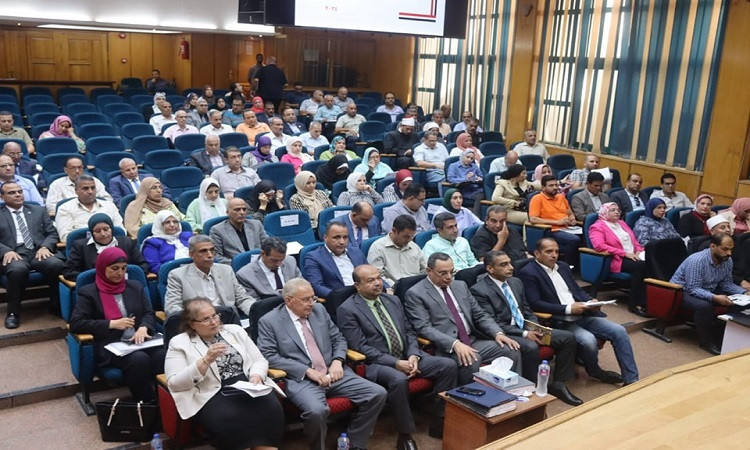 محافظ القليوبية